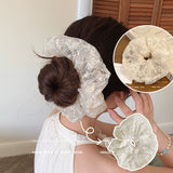 Feyonce Floral Hair Clip