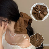 Feyonce Floral Hair Clip