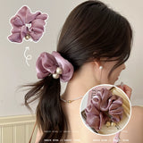 Feyonce Floral Hair Clip