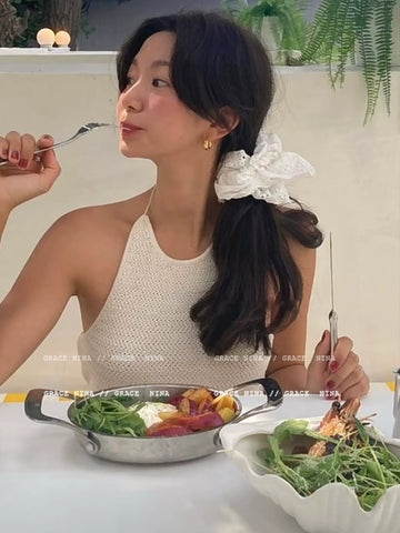 Feyonce Floral Hair Clip